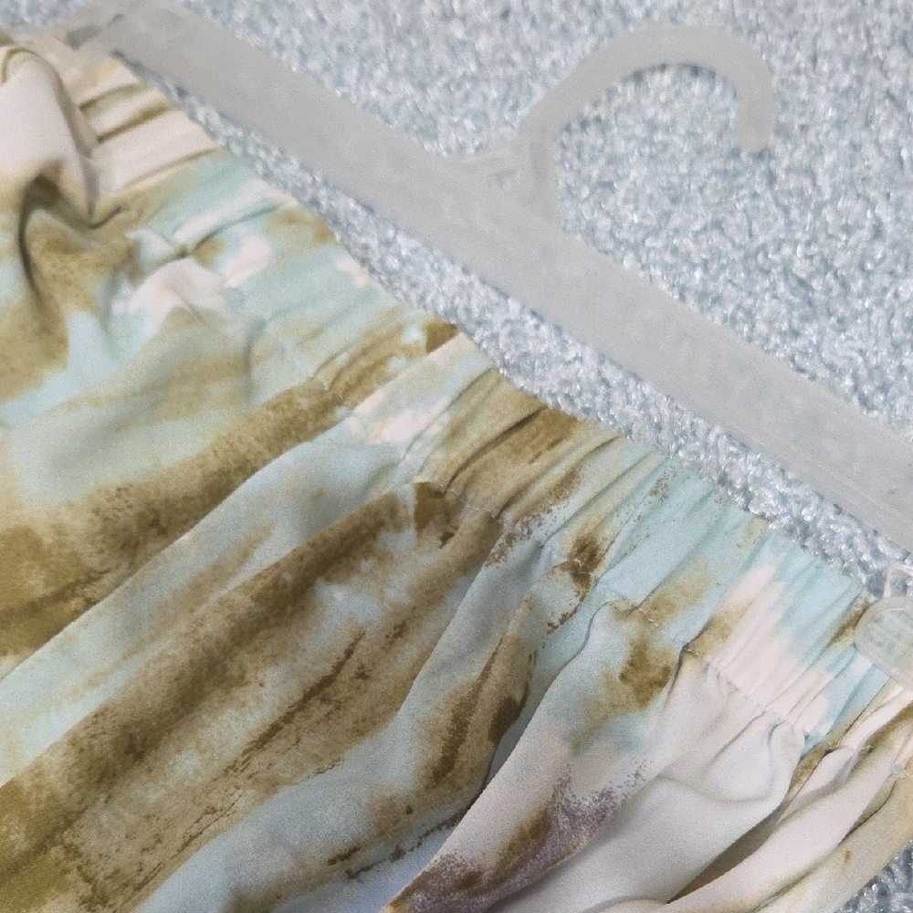SHEIN Blue and Green Abstract Skirt - Picture 4 of 4